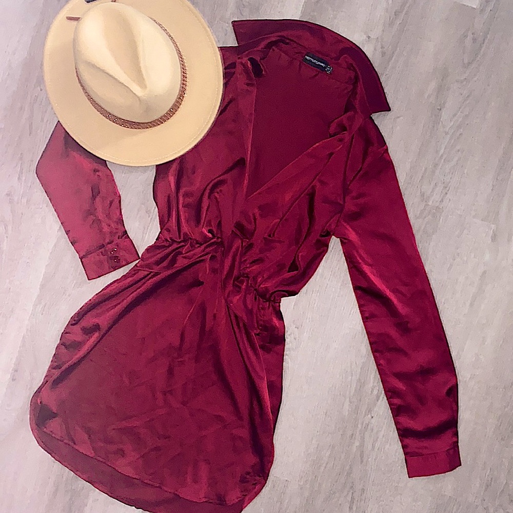 PRETTYLITTLETHING Dark Red Satin Dress Women’s - Picture 2 of 10